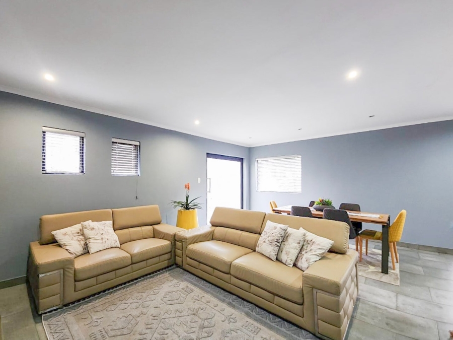 3 Bedroom Property for Sale in Melodie North West